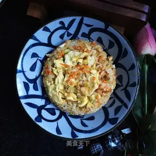 Carrot eggs and rice