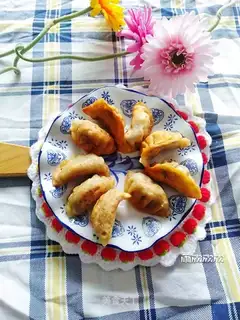 Fried dumplings