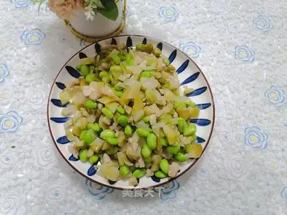 Squeeze the beans