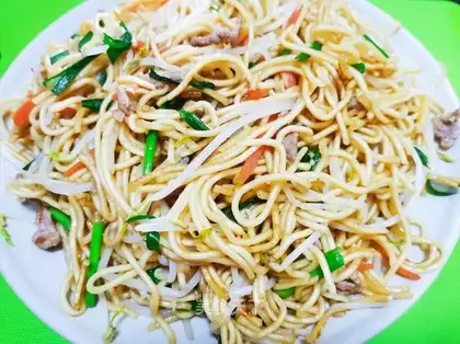 Fried noodles