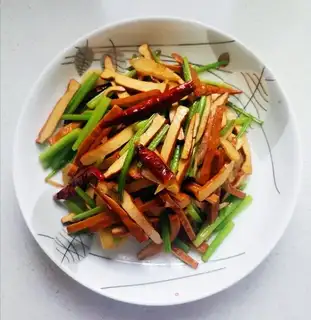 Celery fried dry
