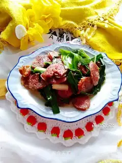 Scrambled sausages