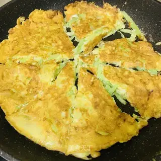 cucumber fried eggs
