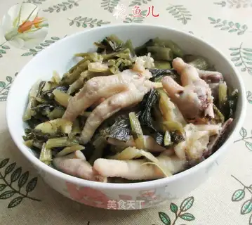 Pickled chicken claws
