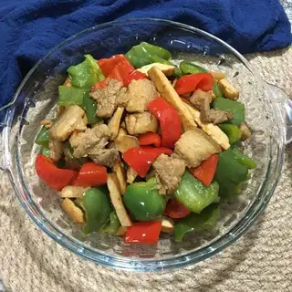 Five flowers and red pepper