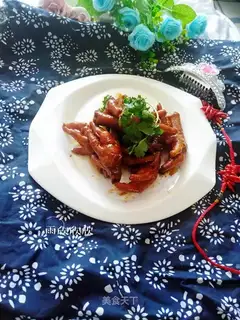 Favorite beer chicken claws