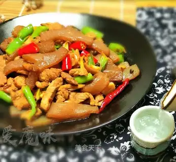 Potato fried meat