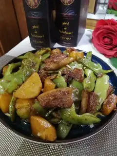 Five flowers and beans