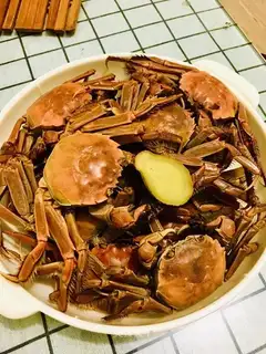 Steam crabs
