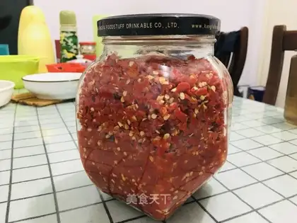 Cut the chili