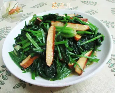 Fries and spinach