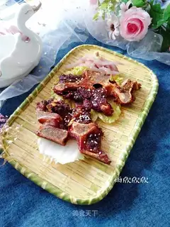 Fried cow bones