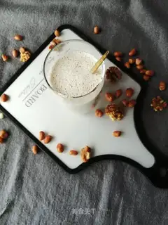 Peanut walnut milk