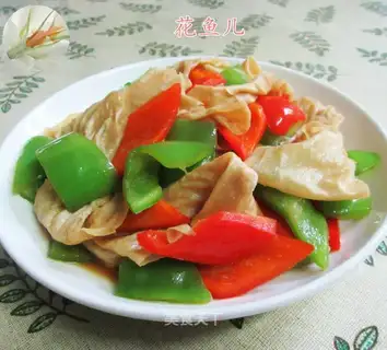 Twin pepper fried protein