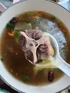 Cowtail cucumber soup