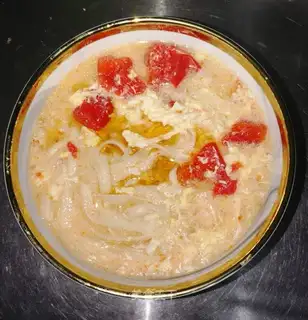 Tomato egg noodles