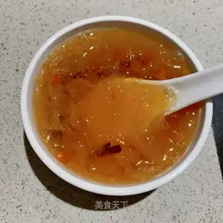 The silver spoon of red dates