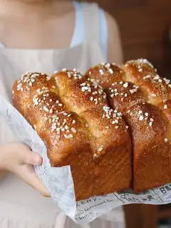 Brioshu toast