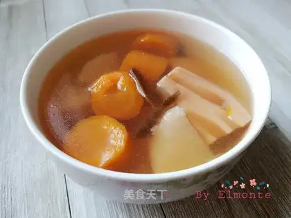 Lotus carrot mountain medicine soup