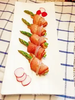 Bacon rolls