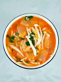 White mushrooms and melon soup