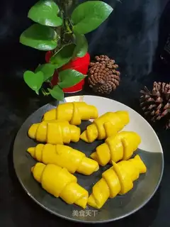 Pumpkin buns