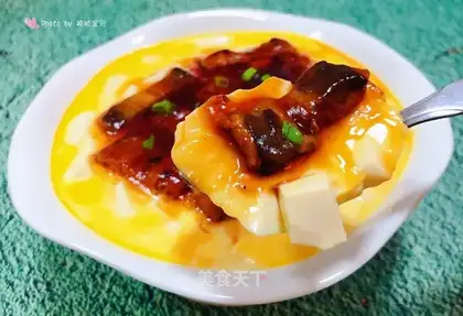 Eels tofu eggs
