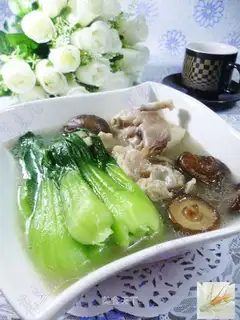 Money mushrooms, pig hoof soup