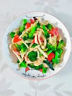 ♪ White mushrooms and sweet peppers and broccoli ♪