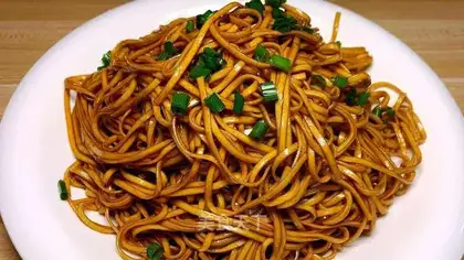 Onion noodles