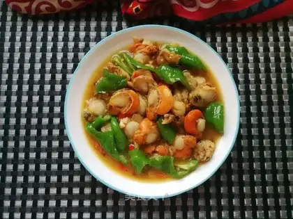 Sprinkled scallops