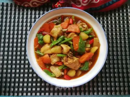 Carrot potatoes in chicken wings