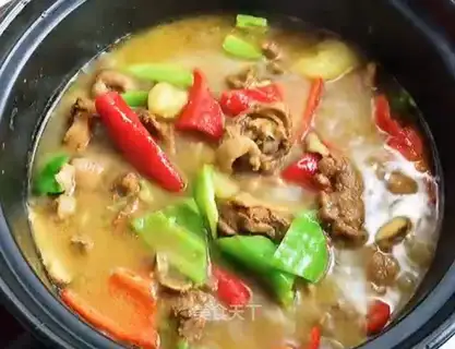 A casserole chicken