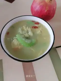 Smelt egg soup