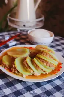 Carrot and meat