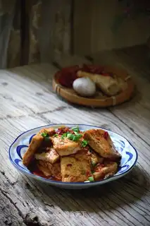 Red tofu