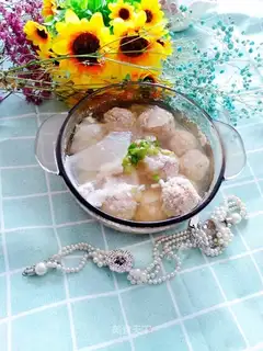 Tofuball soup