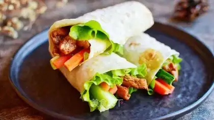 Salted chicken rolls