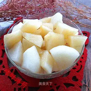 Honey snowmelon pear