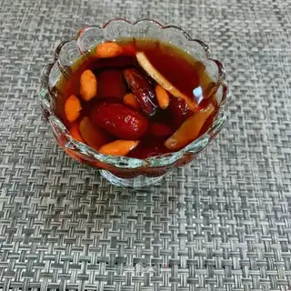 Sweet ginger date tea