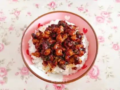 Meat sauce and rice