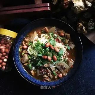 Chicken soup and bamboo