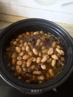 Tea peanuts
