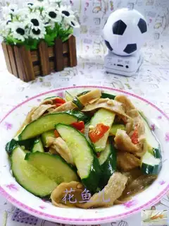 Cracker cucumber