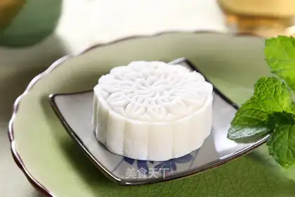 Ice mooncake
