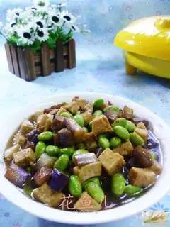 Soy sauce, saffron, beans