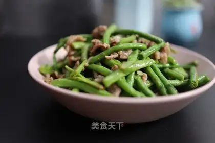 Beef with beans
