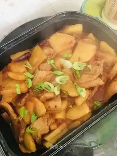 Five flowers and potatoes