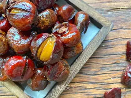 Homemade sugar fried chestnuts
