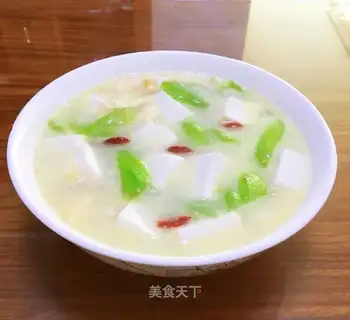 Tofu soup